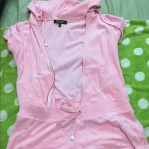 Juicy couture pink short set